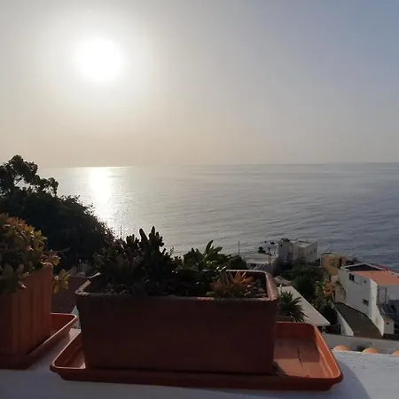 Caletillas Sea View Penthouse 칸델라리아